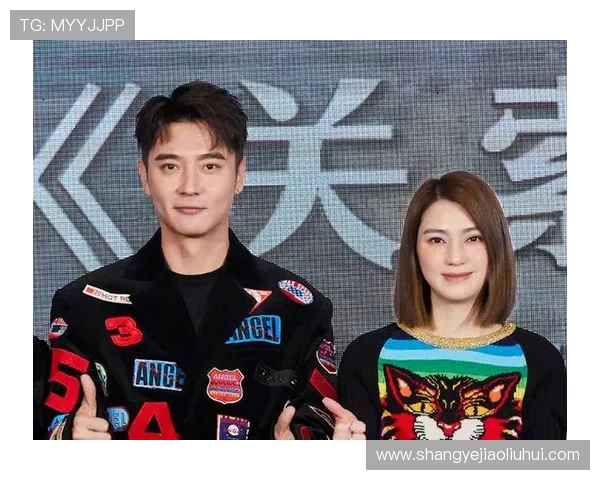 女友现场观战约克雷斯疑似复合传闻终被证实